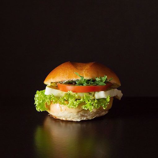 Afbeelding van Mini pesto met mozzarella en tomaat