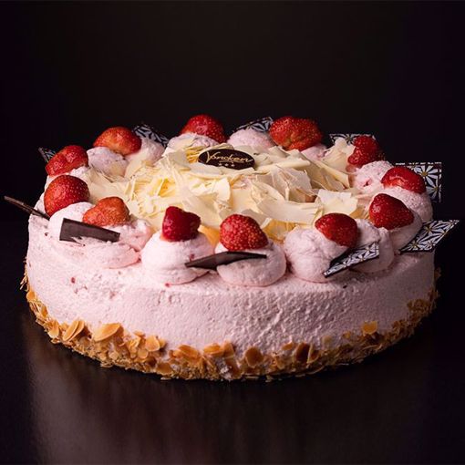 Afbeelding van Paas aardbeien bavaroise taart
